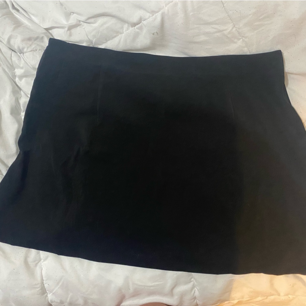Cider Classic Black Mini Skirt